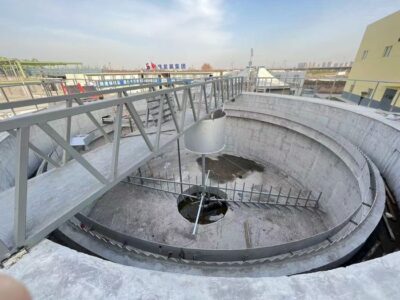 中心传动刮泥机